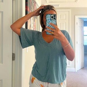 Womens Z supply soft shirt